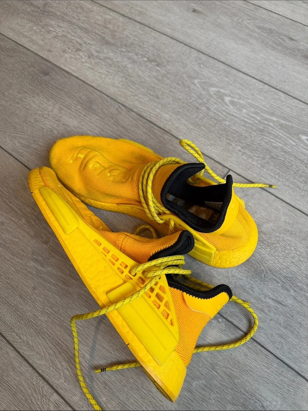 Adidas NMD Hu Pharrell Lightweight extra eye yellow sneakers size 10.5